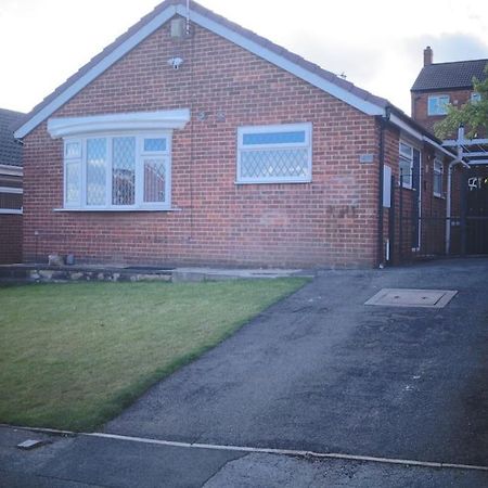 Luxurious Detached Bungalow Batley Dış mekan fotoğraf