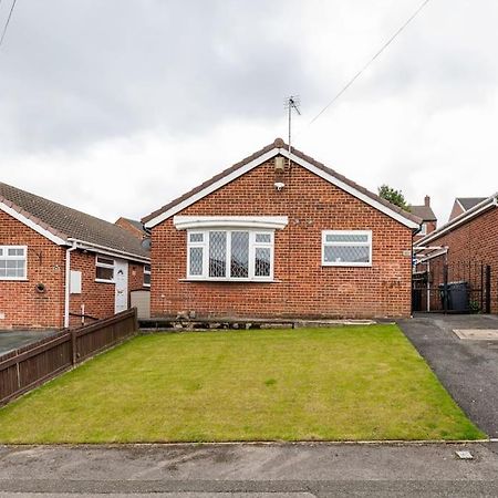 Luxurious Detached Bungalow Batley Dış mekan fotoğraf